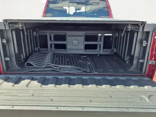 Used 2015  Ram Sport image 26