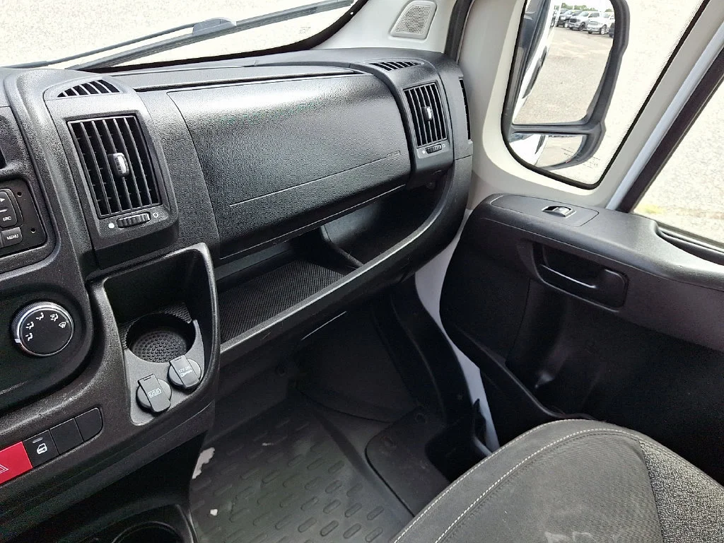 Used 2017 Bright White Clearcoat Ram 1500 LOW RF 136 image 17