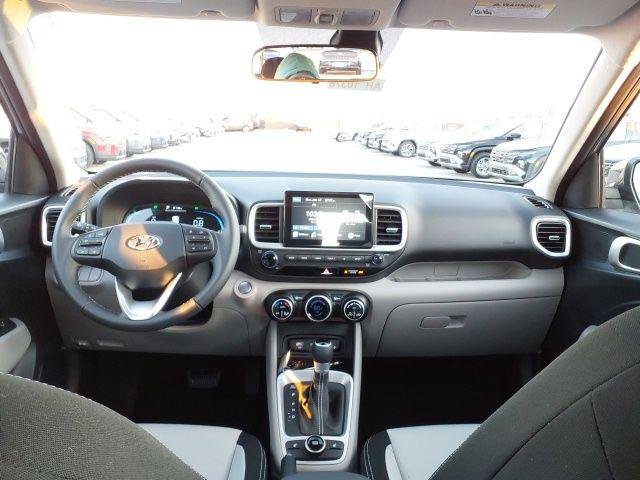 New 2026 Gray Hyundai SEL image 27