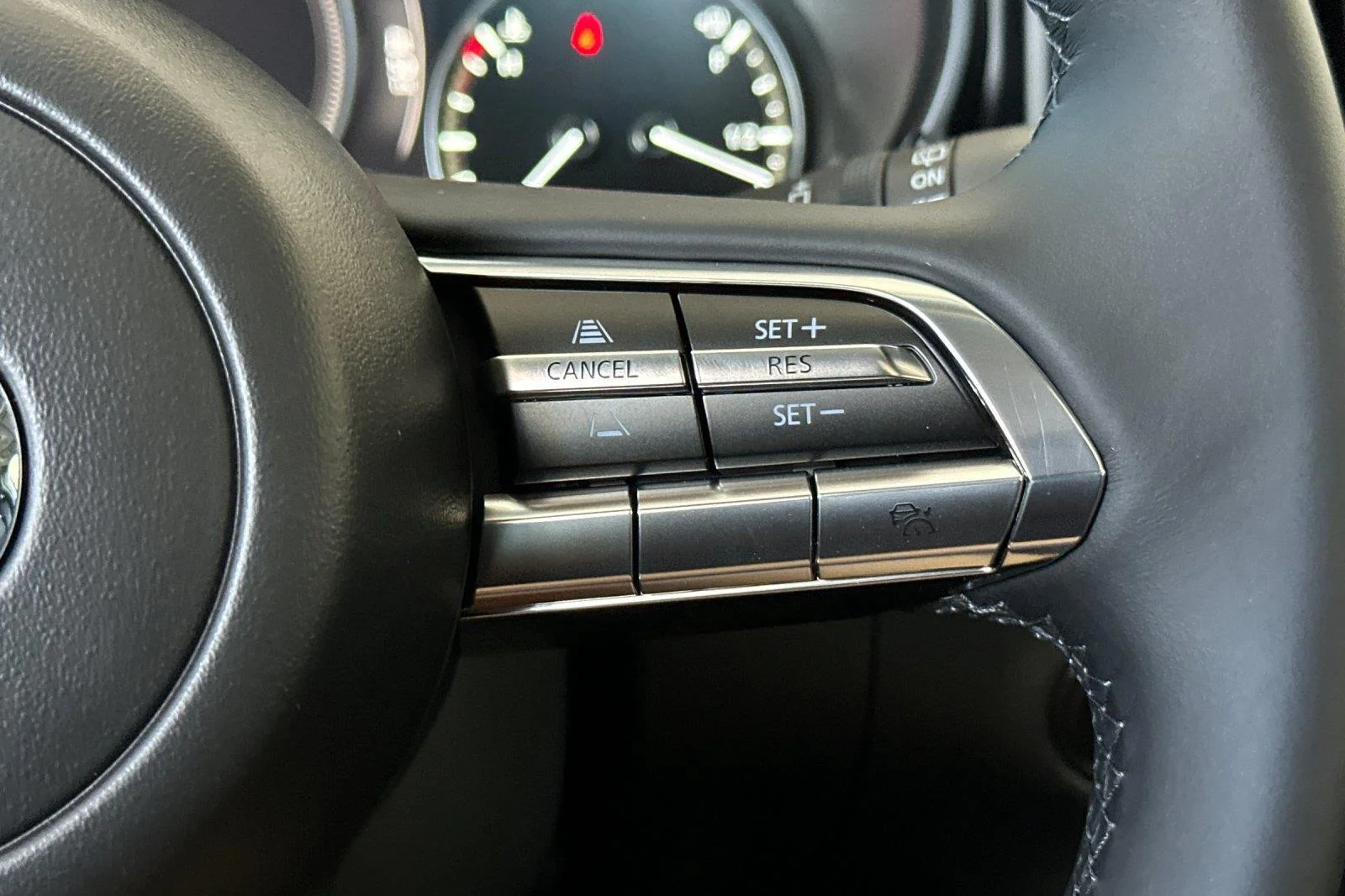 New 2026 Wind Chill Pearl Mazda Premium AWD image 28