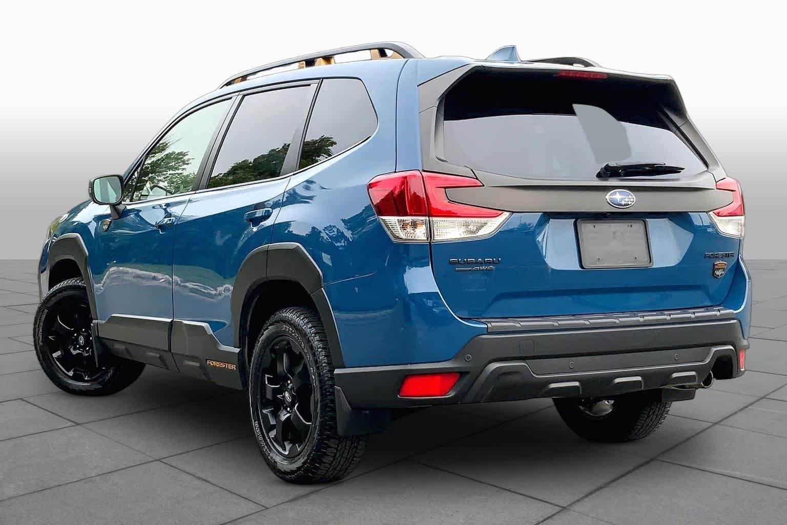 Used 2023 Geyser Blue Subaru Wilderness image 12