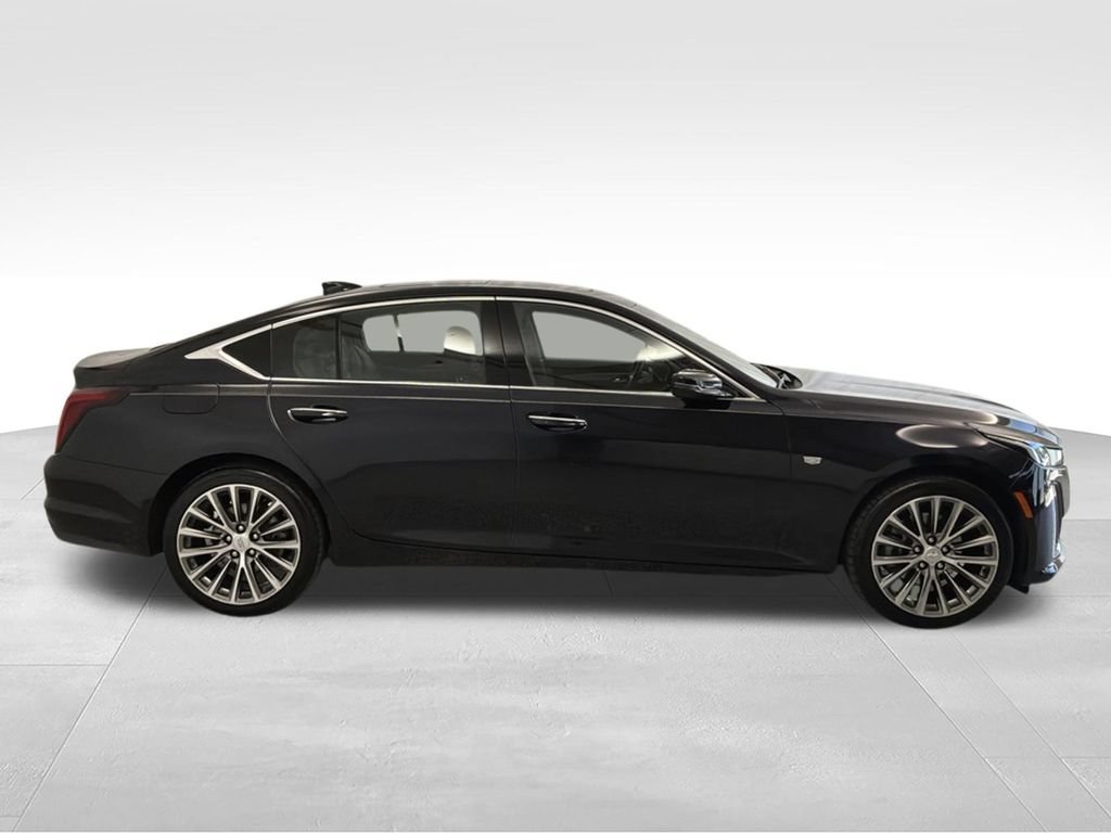 Used 2020 DARK MOON METALLIC Cadillac Premium Luxury image 4