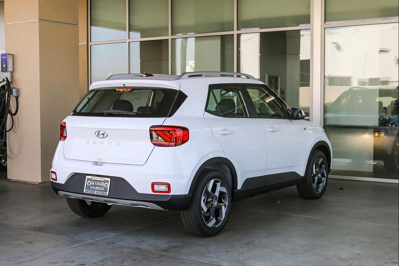 New 2026 White Hyundai SEL image 37