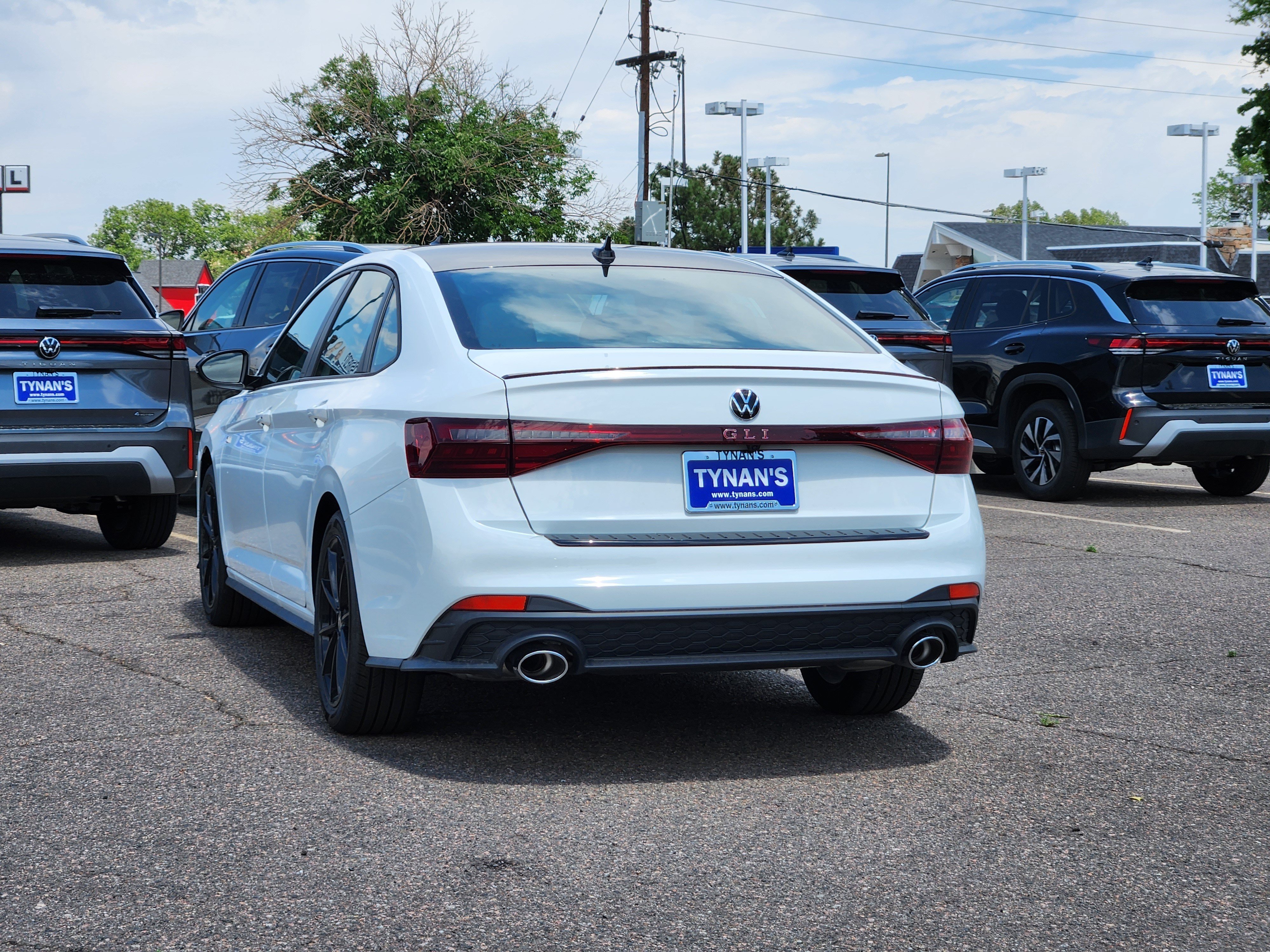 New 2026 White Volkswagen 2.0T Autobahn image 5