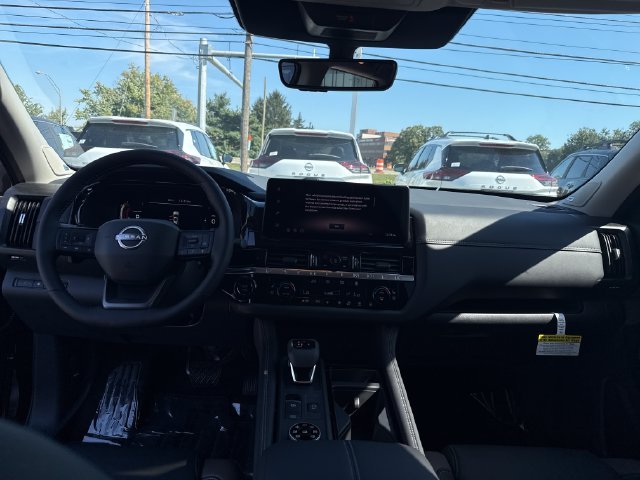 New 2026 Super Black Nissan Platinum image 15