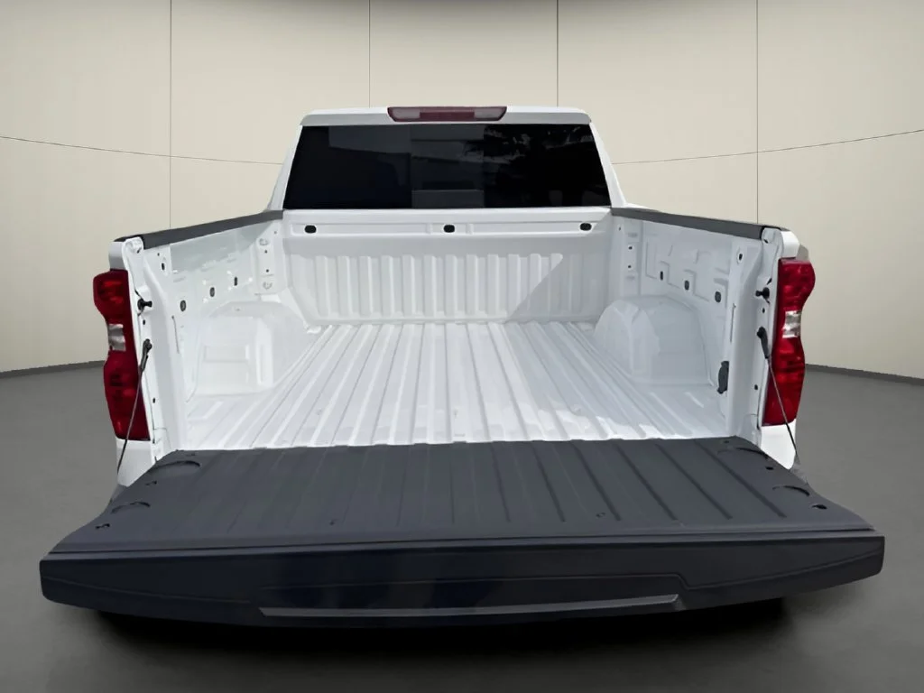 New 2026 Summit White Chevrolet LT image 6