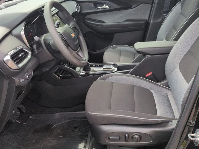 Used 2023 Black Chevrolet LT image 21