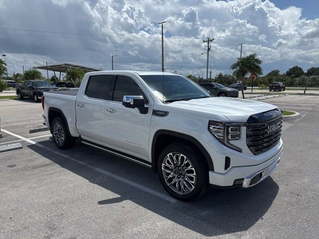 2025 GMC Sierra 4WD Crew Cab Short Box Denali Ultimate's photo