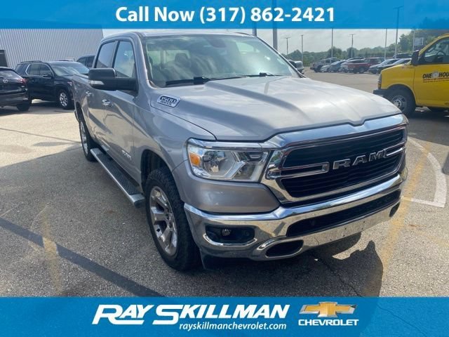 2020 RAM 1500 Big Horn/Lone Star 4x4 Crew Cab 5'7's photo