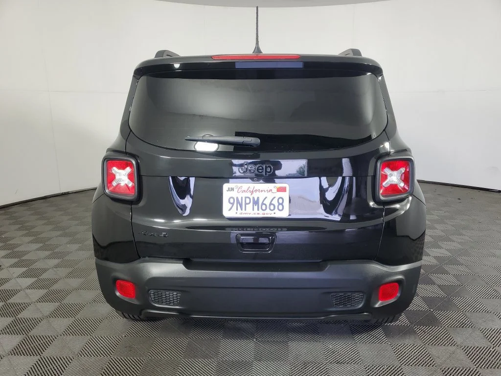 Used 2021 Black Jeep Freedom Edition 4x4 image 5