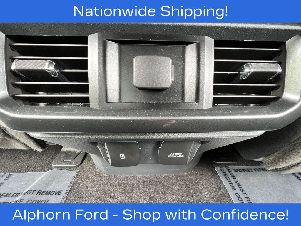 Used 2022 Gray Ford XLT image 31