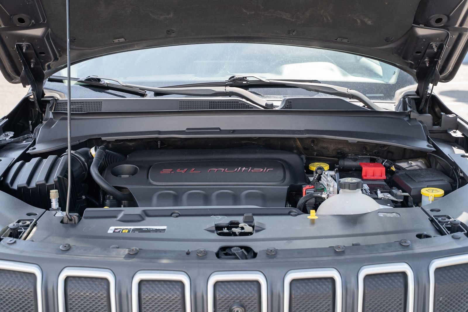 2022 Jeep Compass Latitude Lux - Photo 21