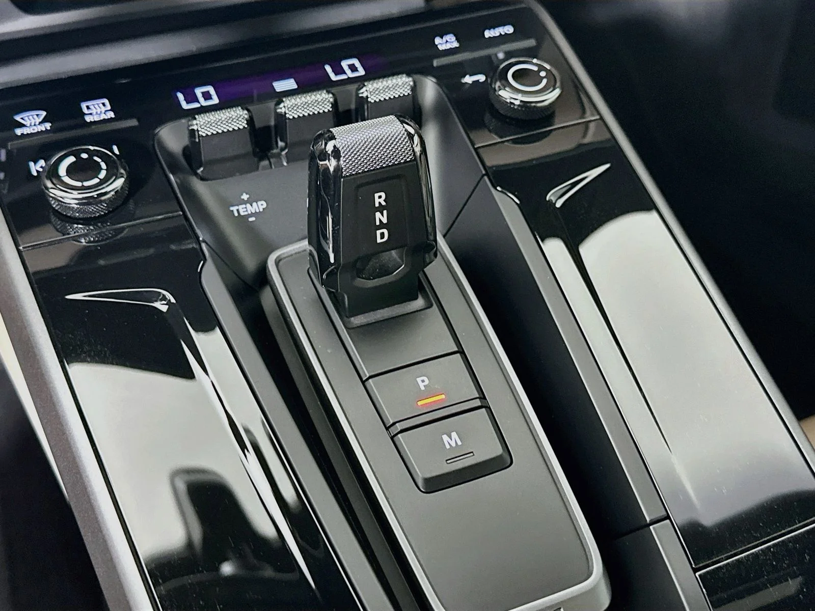 Used 2026  Porsche  image 28