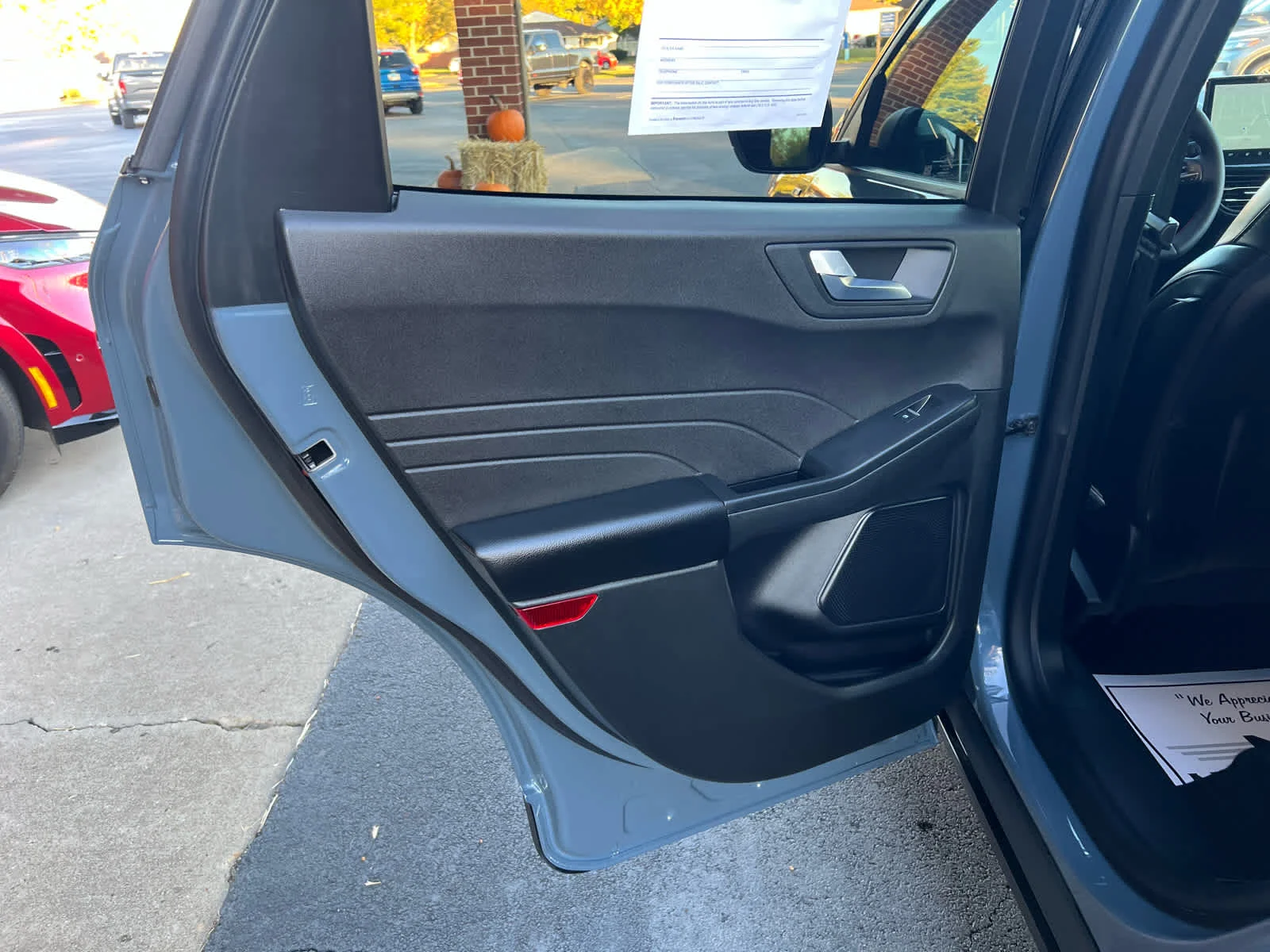 Used 2025 Vapor Blue Metallic Ford ST-Line image 18