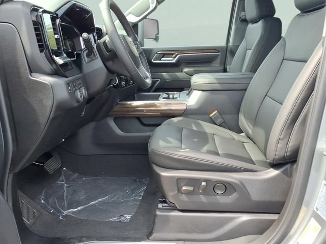 New 2026 Sterling Gray Metallic Chevrolet LT image 16