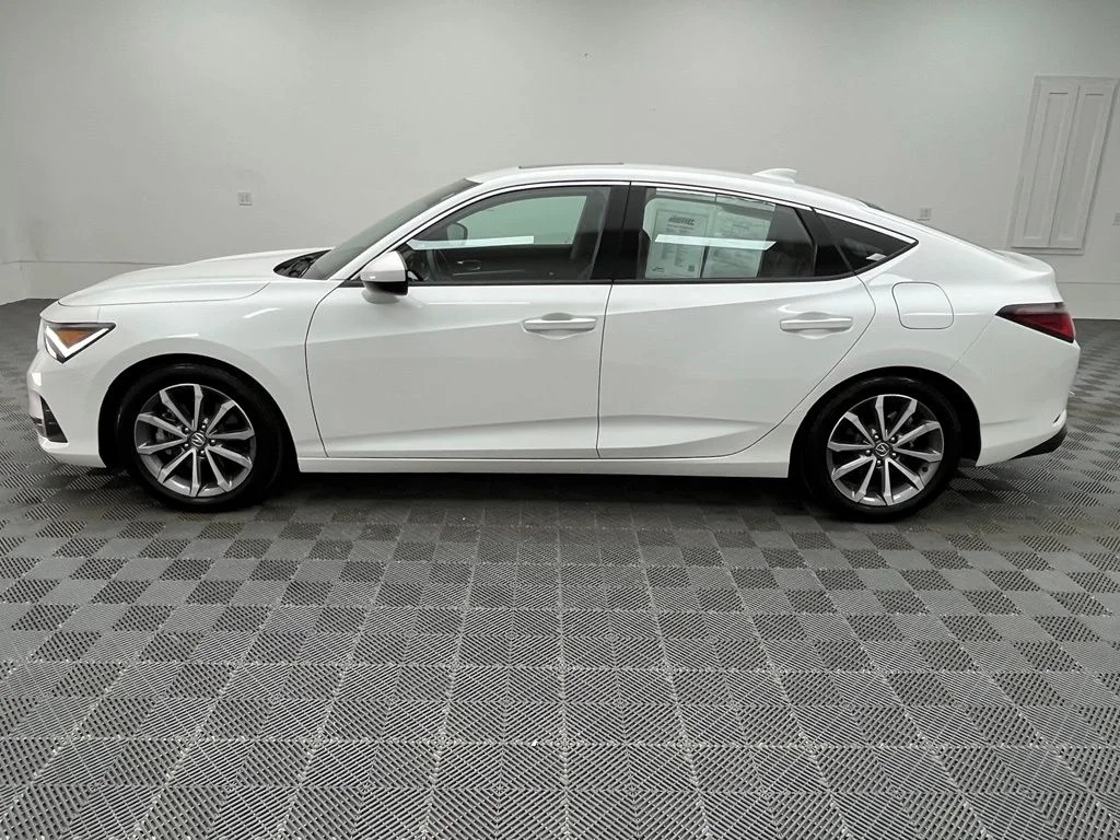 Used 2023 White Acura Base image 12