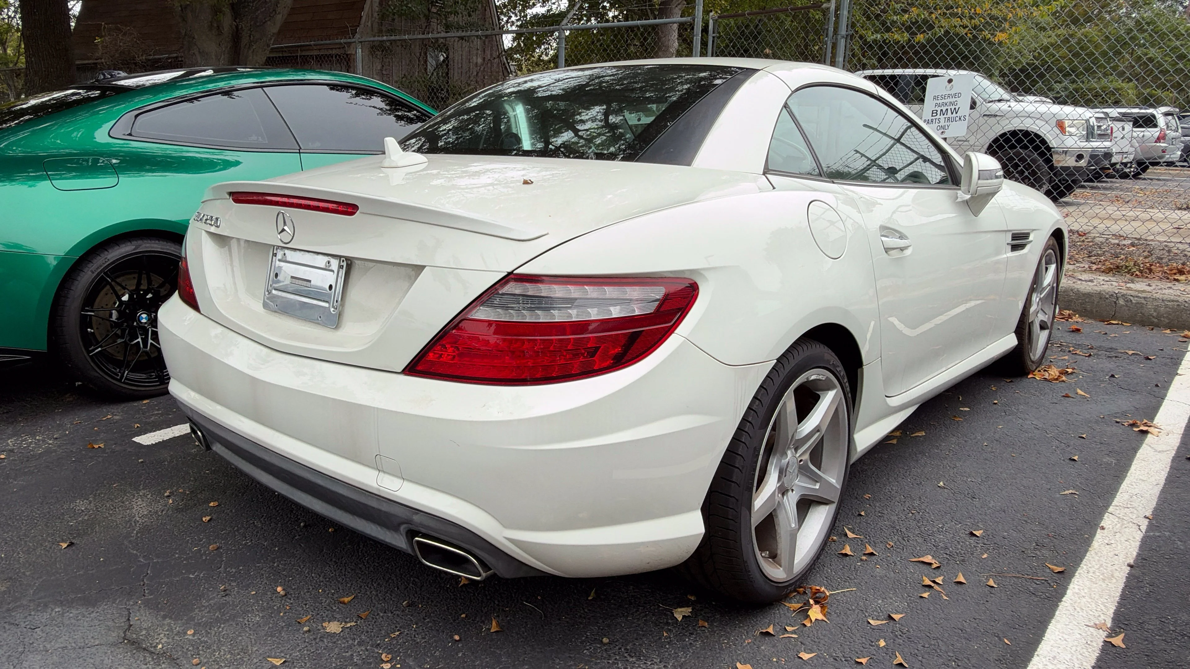 Used 2013 Arctic White Mercedes-Benz SLK 250 image 8