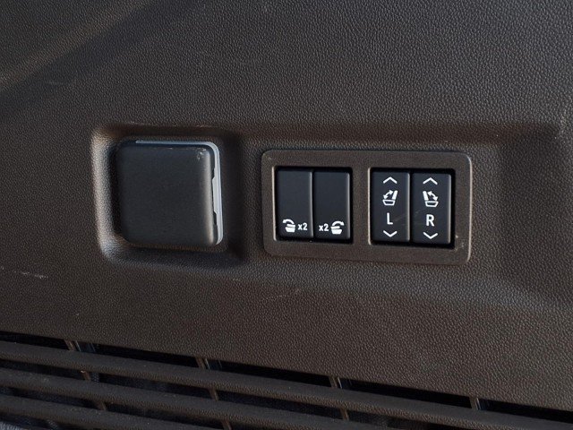 2026 GMC Yukon Elevation - Photo 13