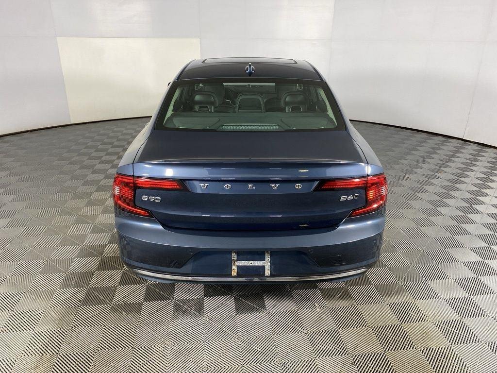 Used 2023 Denim Blue Metallic Volvo Ultimate image 11