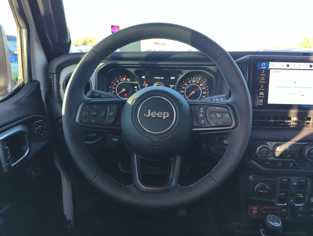 New 2026 Bright White Clear-Coat Exterior Paint Jeep Willys image 13
