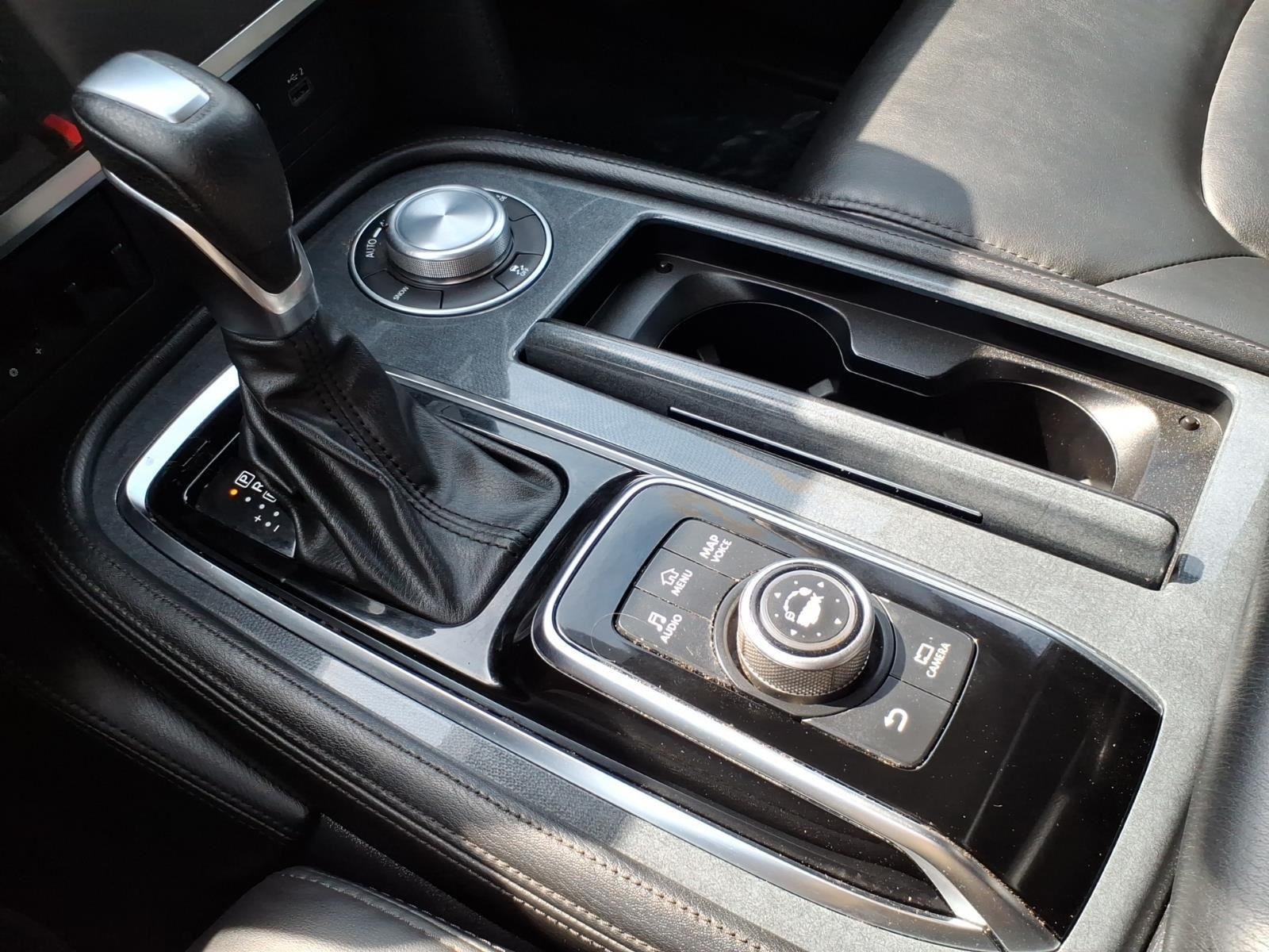 Used 2023 Super Black Nissan SV image 18