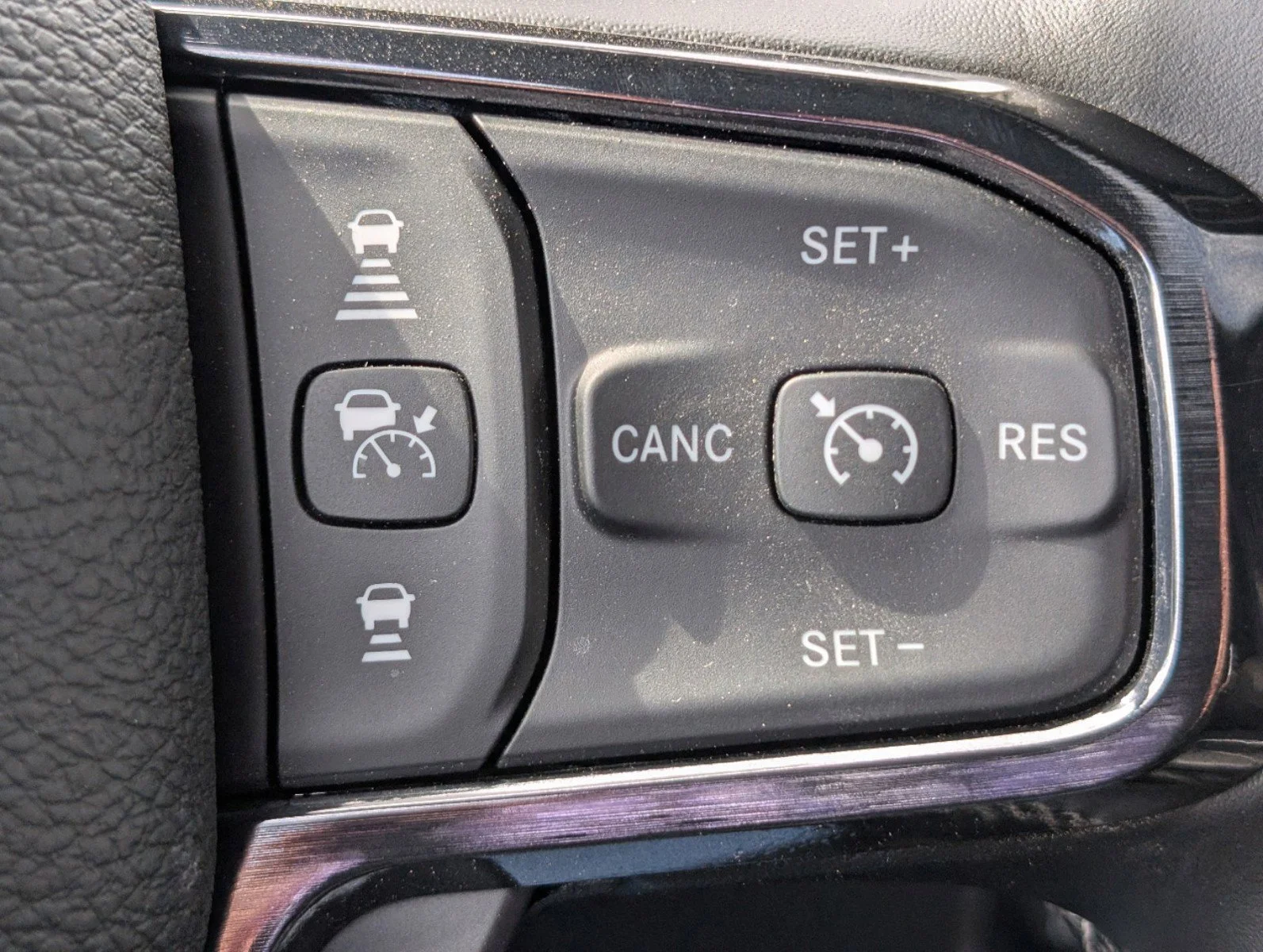 2024 RAM 2500 Laramie Limited - Photo 28