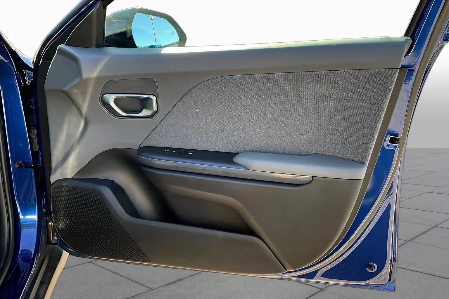 Used 2025 Deep Sea Blue Kia EX image 22