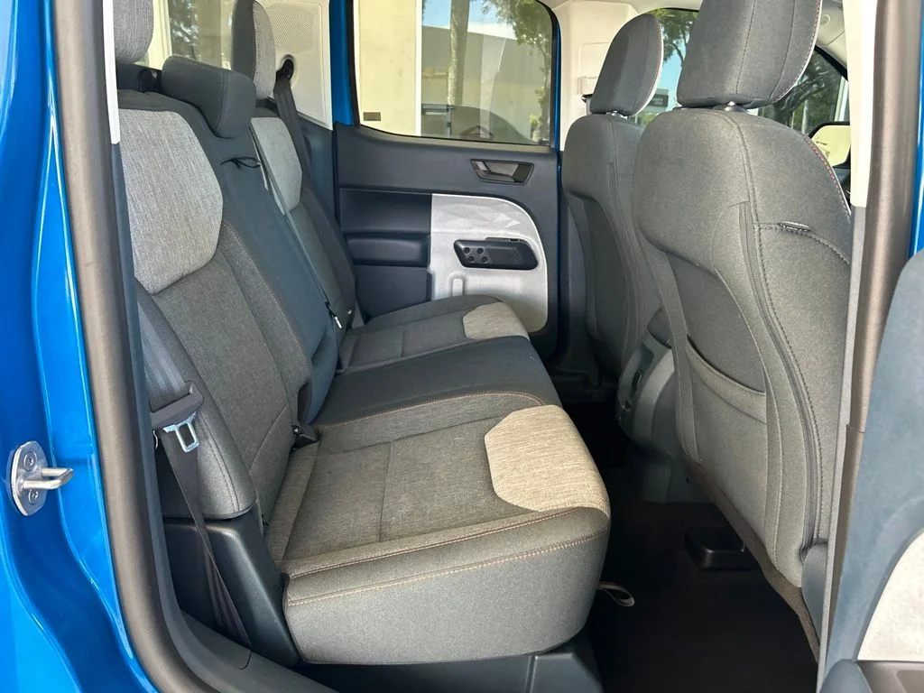 Used 2022 Blue Ford XLT image 26