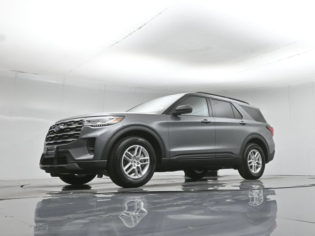 New 2026 Carbonized Gray Metallic Ford Active image 44