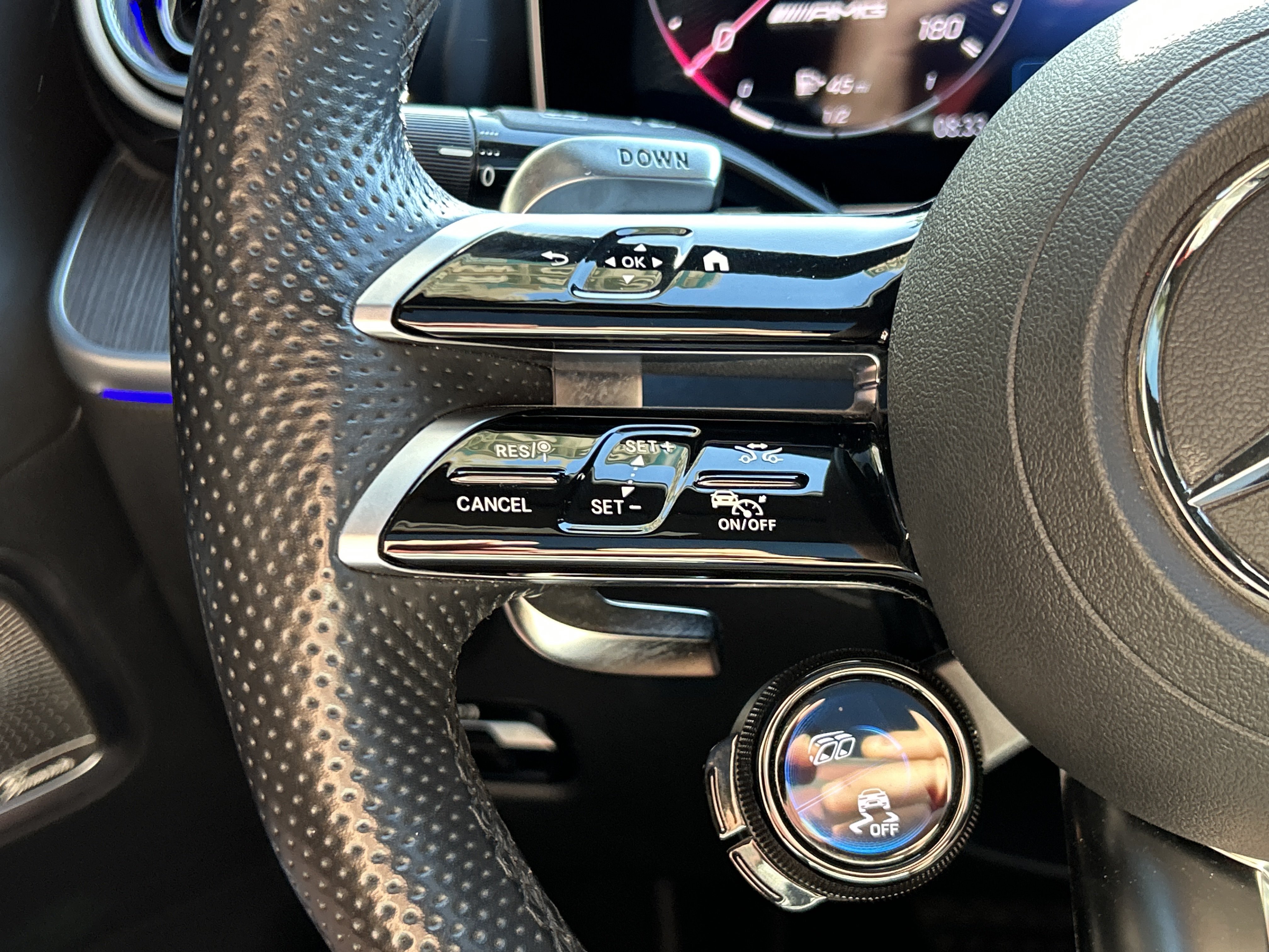 Certified Used 2025 Obsidian Black Metallic Mercedes-Benz AMG® CLE 53 4MATIC®+ Coupe image 26