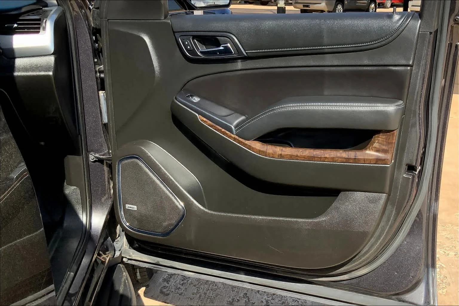 Used 2018 TUNGSTEN METALLIC Chevrolet LT image 20