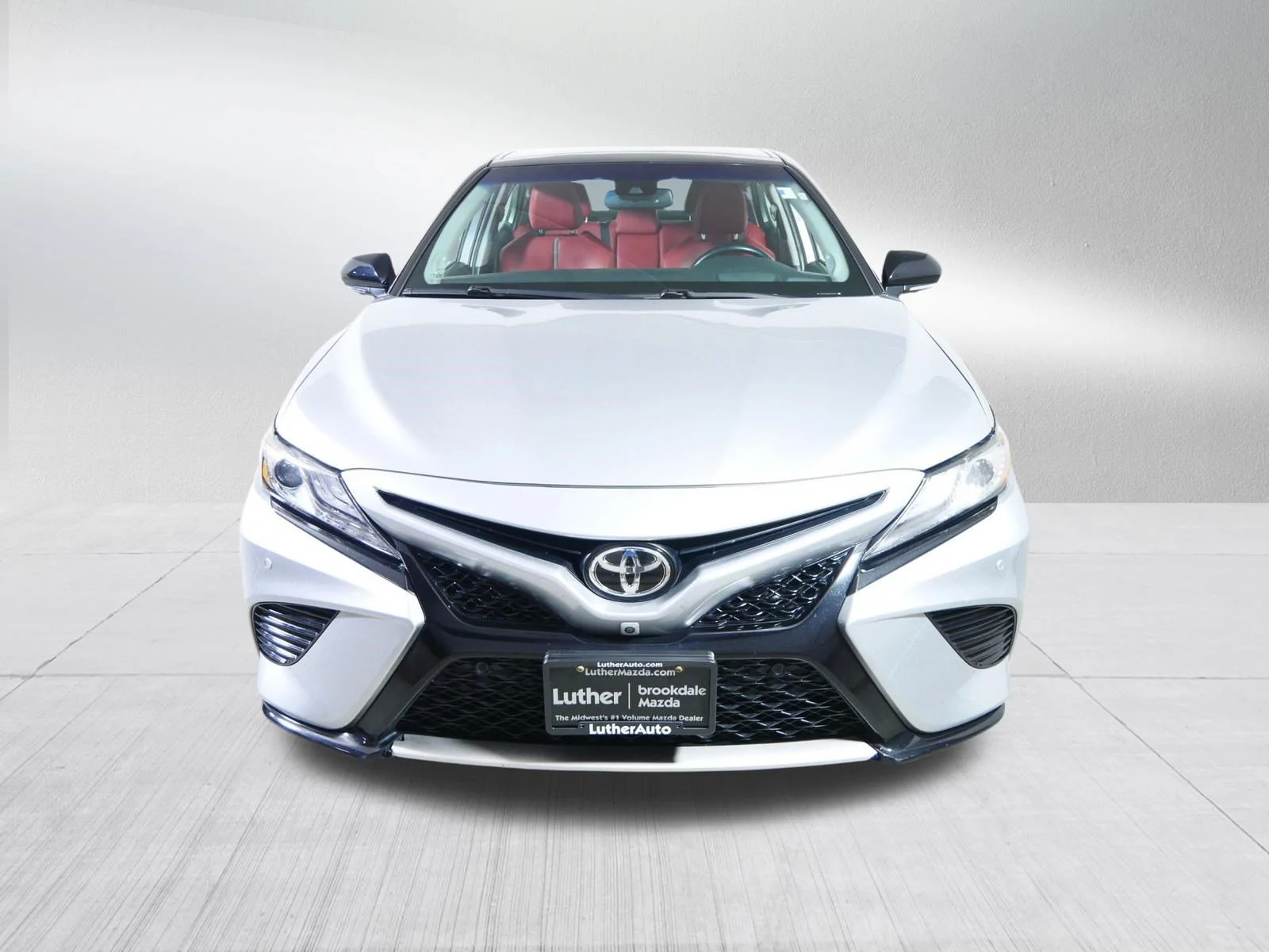 Used 2019 Toyota Camry XSE with VIN 4T1BZ1HK6KU022053 for sale in Brooklyn Center, Minnesota