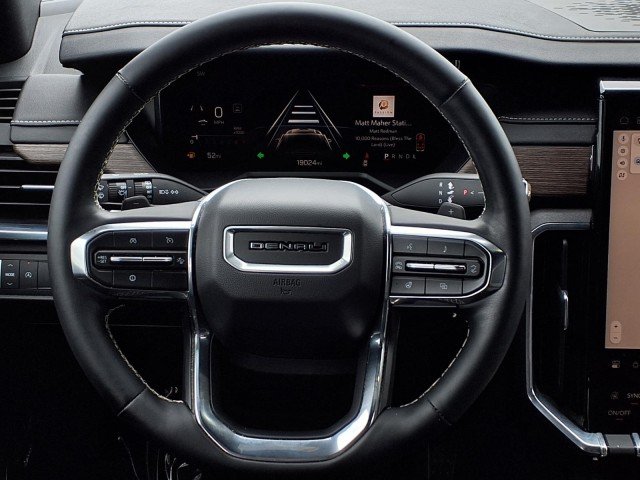2024 GMC Acadia Denali - Photo 25