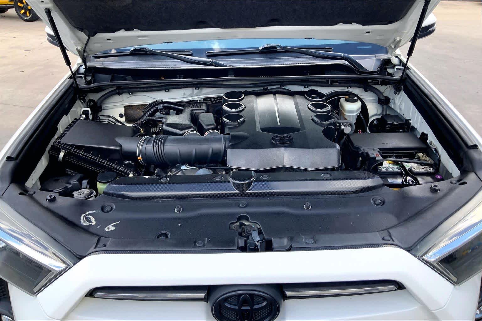 Used 2021 Super White Toyota SR5 Premium image 32