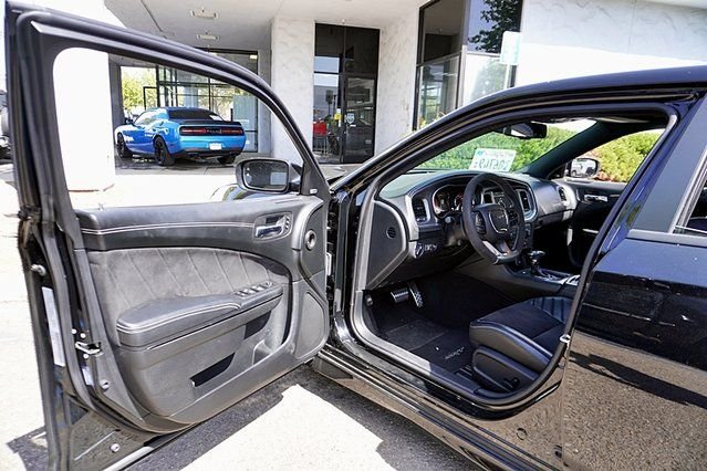 Used 2019 Black Dodge SRT Hellcat image 36