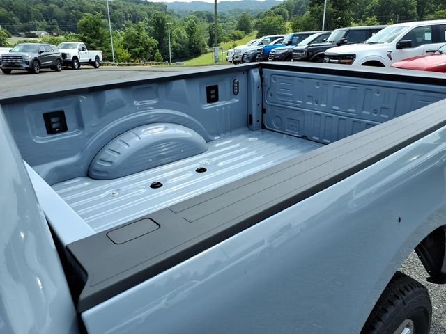 New 2026 Glacier Gray Metallic Tri-Coat Ford Lariat image 19
