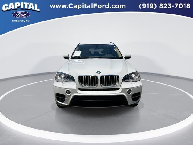 Used 2013 White BMW xDrive35i image 3
