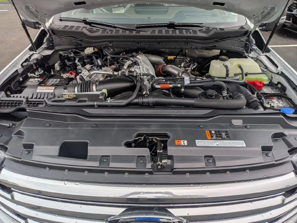 New 2026 White Ford Platinum image 32