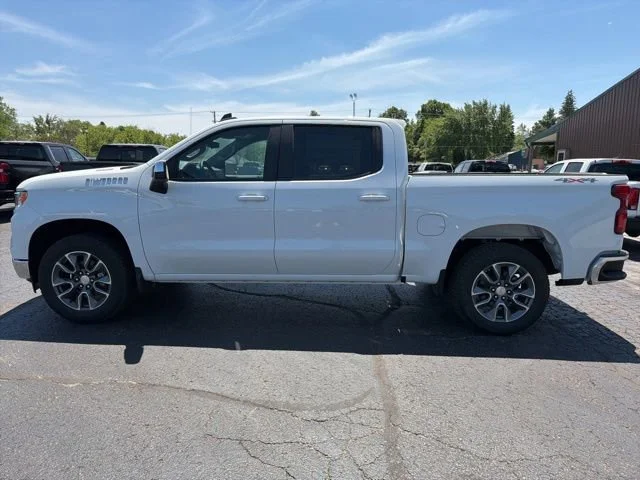 New 2026 Summit White Chevrolet LT (2FL) image 6