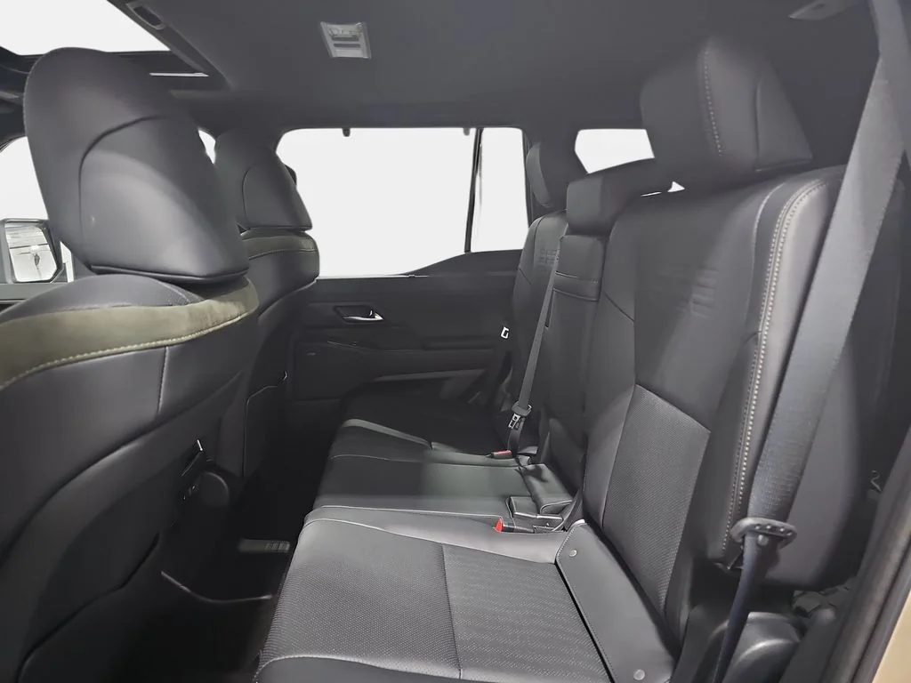 New 2026 Earth and Black Onyx Lexus OVERTRAIL PLUS image 10