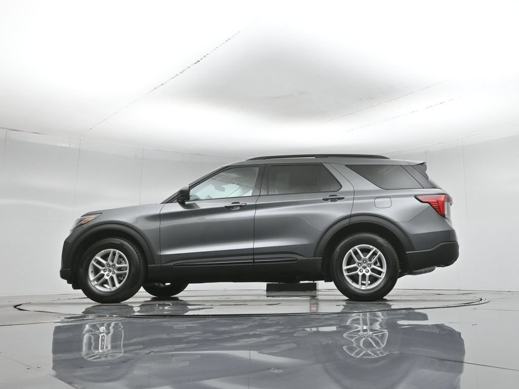 New 2026 Carbonized Gray Metallic Ford Active image 52