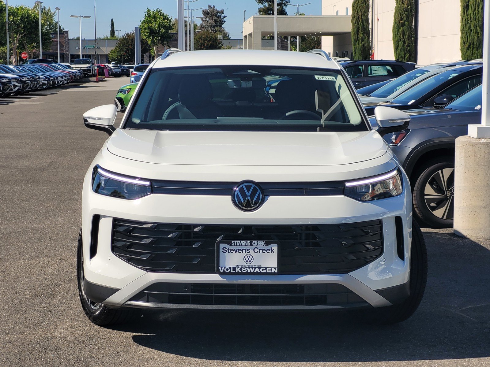 New 2026 White/off-white Volkswagen 2.0T SE image 2