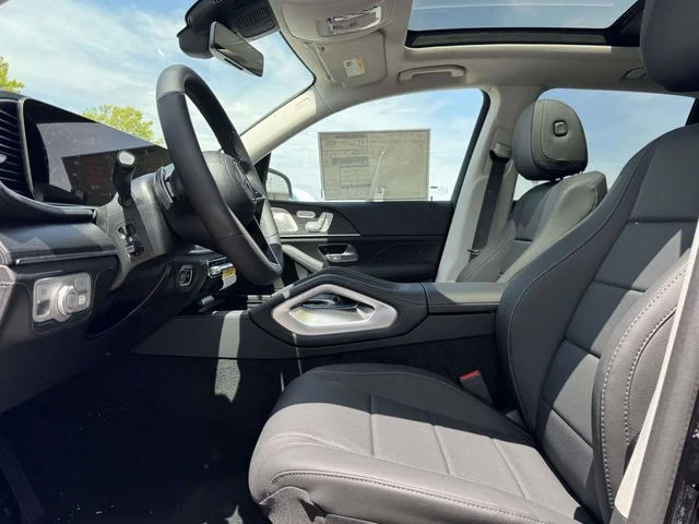 New 2026 Black Mercedes-Benz GLE 450 image 4