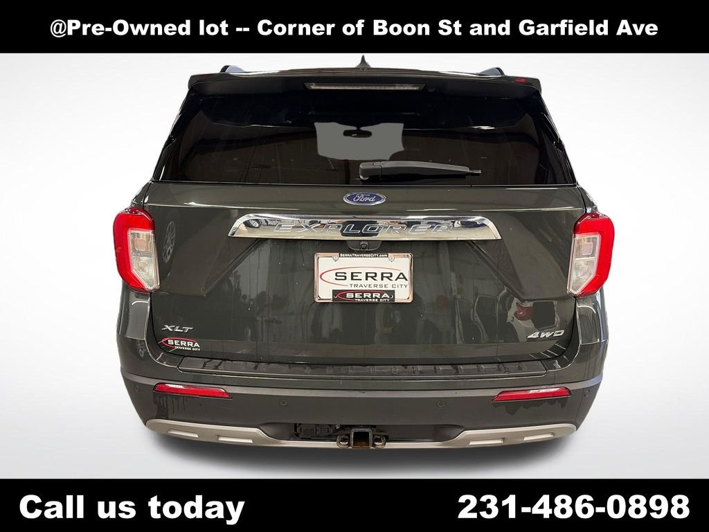 Used 2022 Green Ford XLT image 4