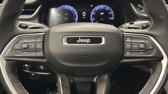 Used 2024 Baltic Gray Metallic Clearcoat Jeep Limited image 16