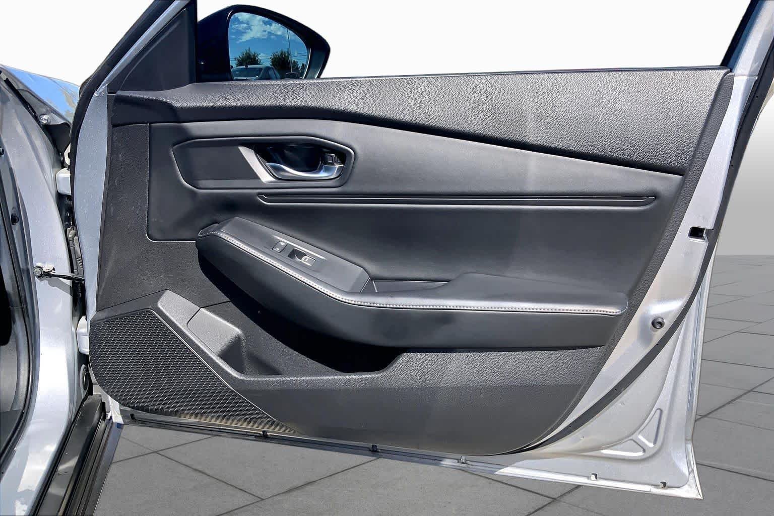 Used 2025 Solar Silver Metallic Honda Sport image 22
