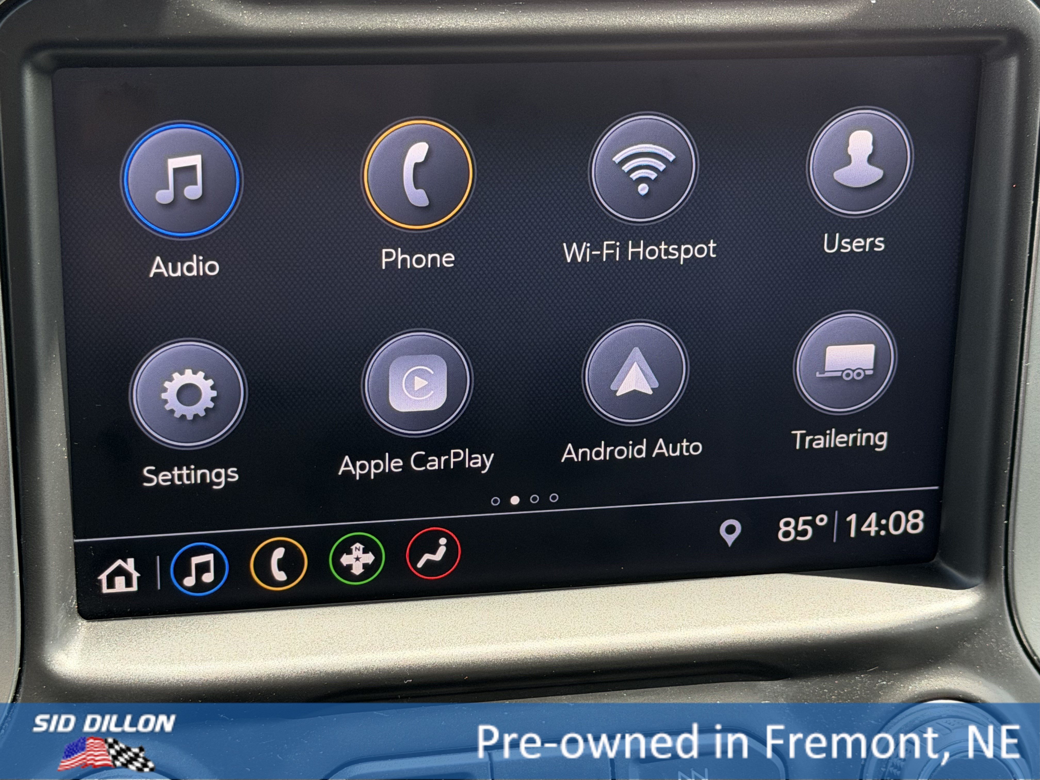 Used 2019 Summit White Chevrolet LT Trail Boss image 3