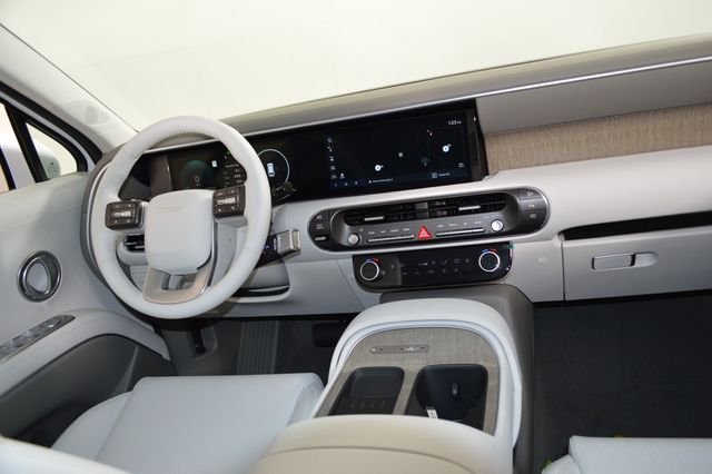 New 2026 White Hyundai SEL 7P image 20