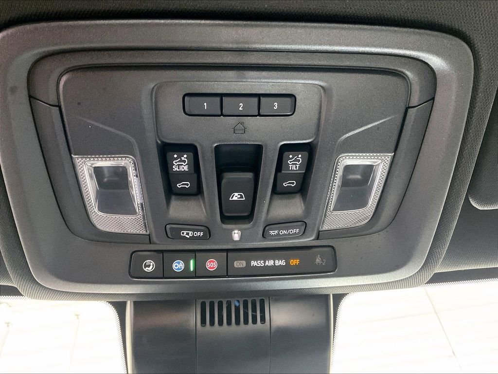Used 2024 Black Chevrolet High Country image 26