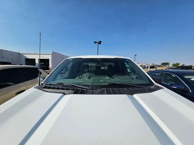 Used 2023 Oxford White Ford XL image 4